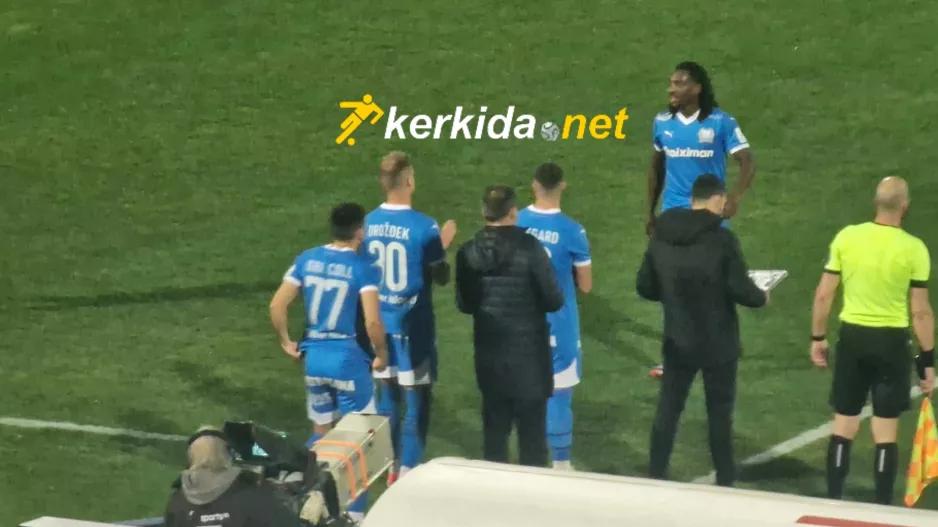 Αναγκαστική ο Σέσι Ντ' Αλμέιδα