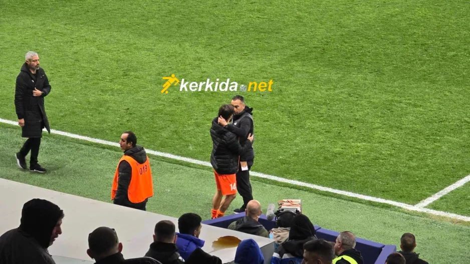 Κίνηση... Σωφρόνη σε Πόθο!