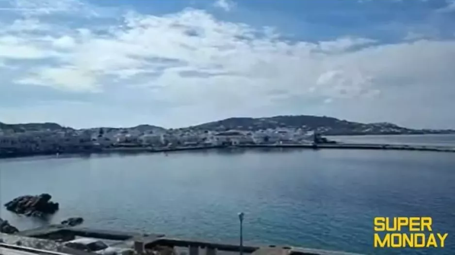 ΕΠΙΜΑΧΕΣ φάσεις από... ΜΥΚΟΝΟ!
