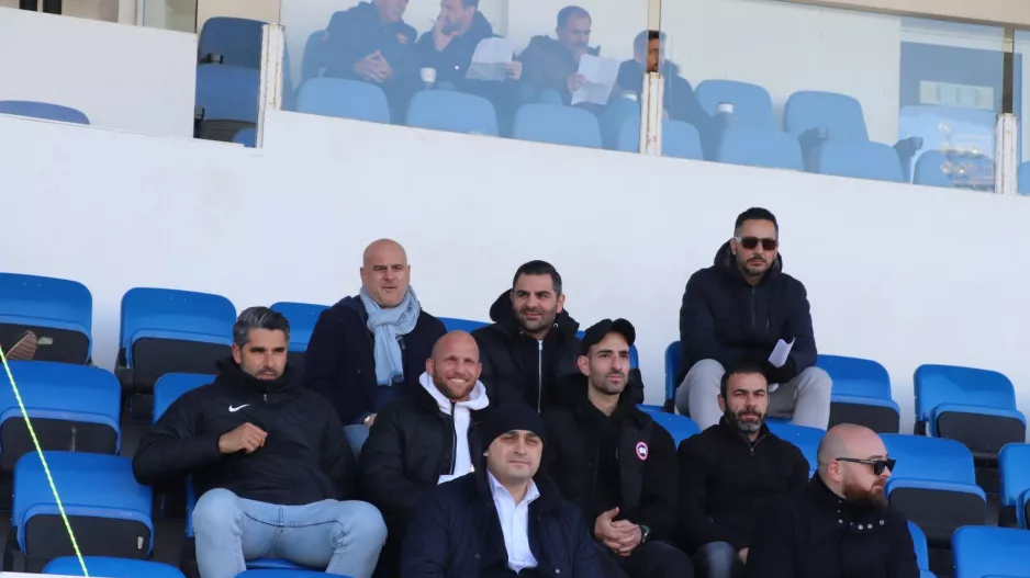 Στο Δασάκι... και περιμένει κλήση