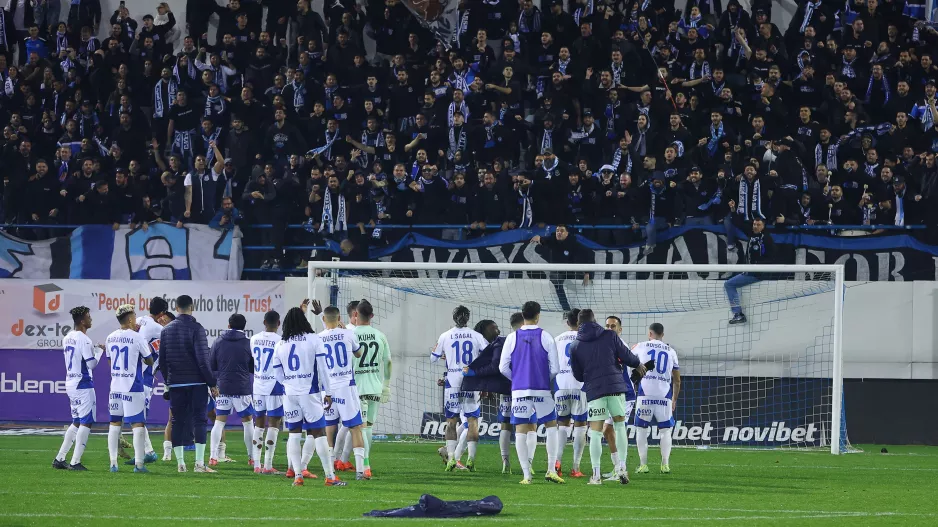 Με... σύνθημα