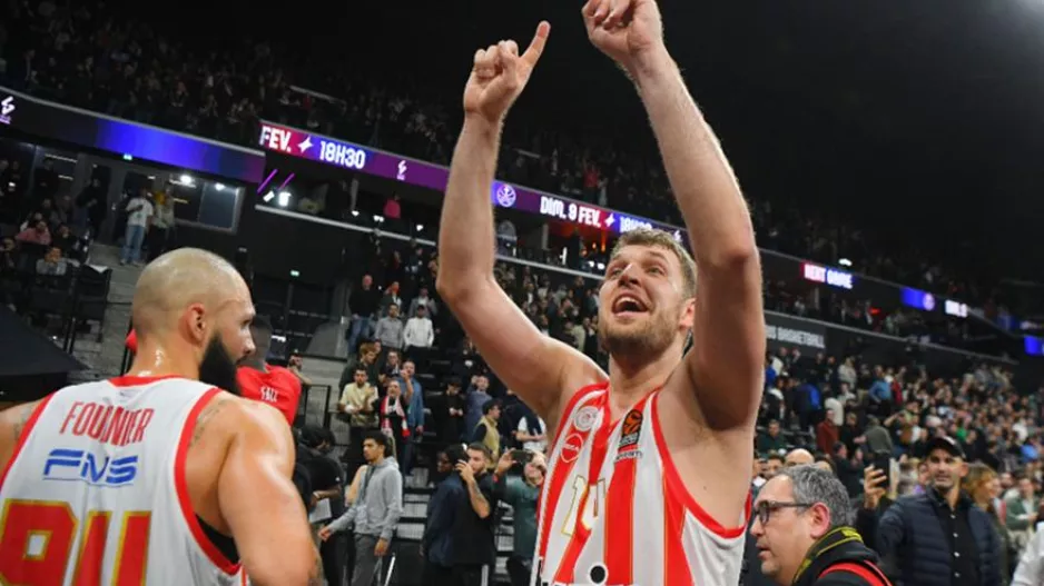 Για 5η φορά MVP της αγωνιστικής στη φετινή Ευρωλίγκα ο Βεζένκοφ!