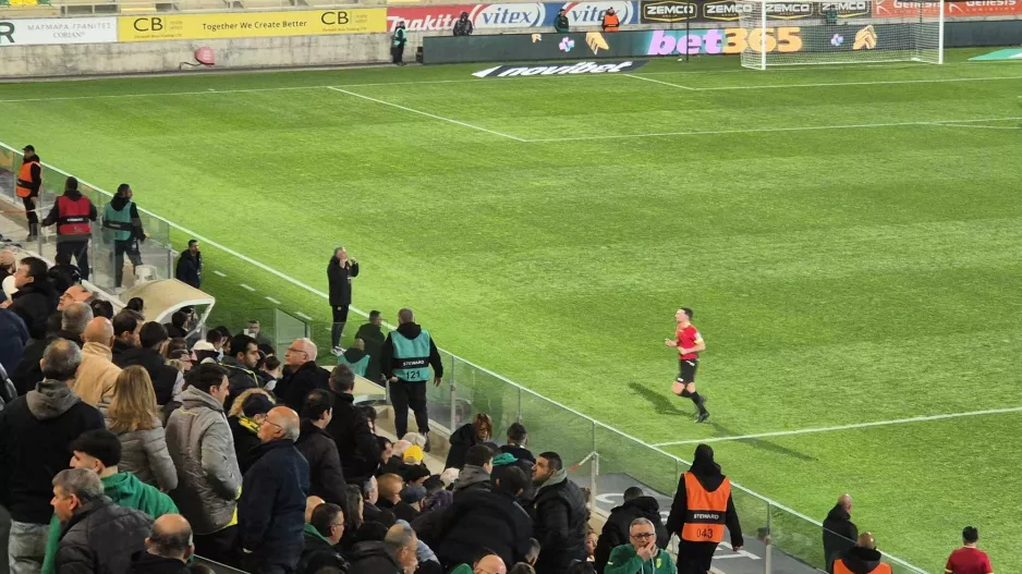 On field review - πέναλτι και ΔΟΚΑΡΙ ο Καμπρέρα!