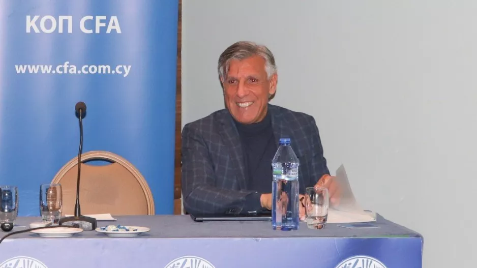 Τους την... είπε ο Μεσίνα/"Η έγνοια σας είναι ποιος θα είναι ο διαιτητής!"