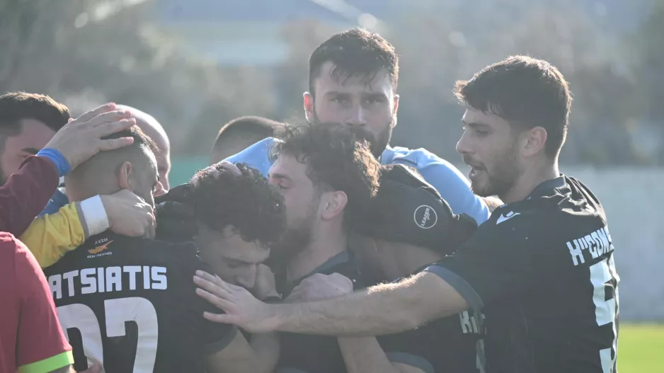 Συνεργασία Κατσιάτη και Αρτεμίου για το πρώτο του! (βίντεο)