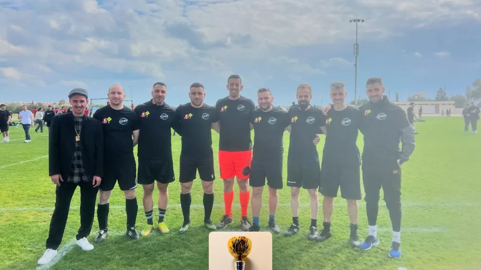 Πρωτιά... για την team κουμπάρος!