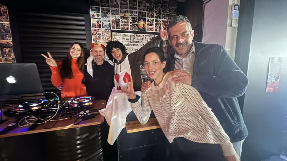 ΕΔΩ οι ΤΟΠ... συχνότητες!