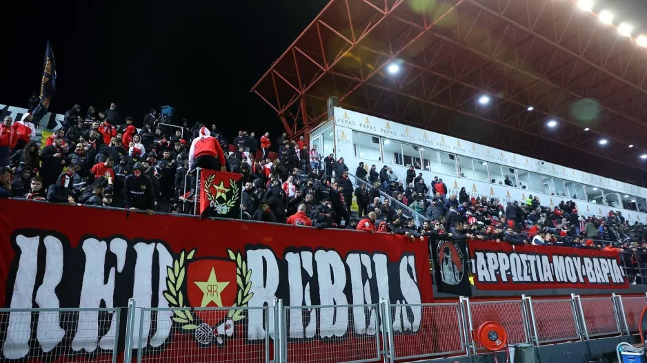 "Αποδεικνύετε καθημερινά γιατί ο ερυθρόλευκος κόσμος είναι μοναδικός"
