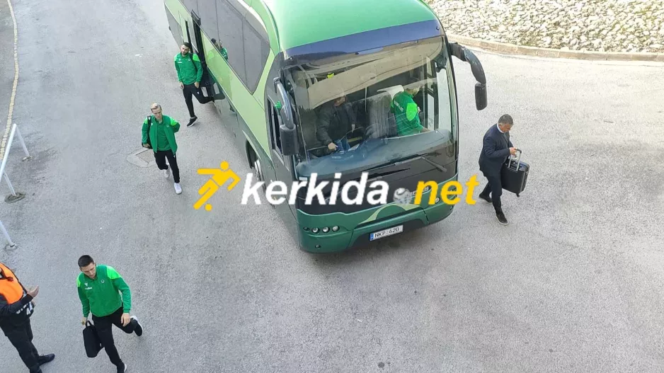 (Φώτος Kerkida) Η άφιξη της Ομόνοιας 