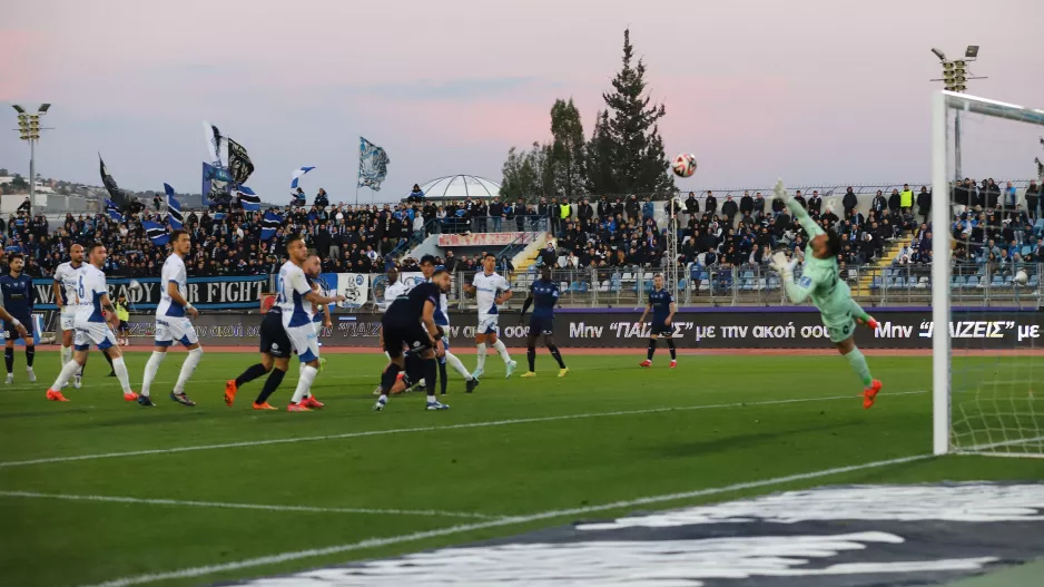 Πάφος-Απόλλων (7-5-0)