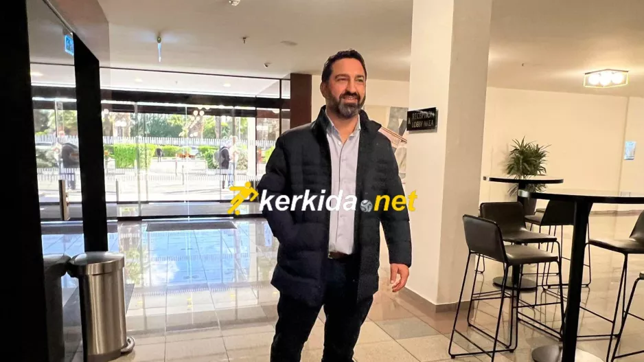 Εκπρόσωπος... ο Θεόδωρος 