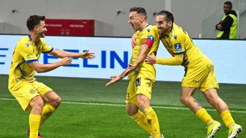 Ψάχνει το πρώτο κόντρα στην “Κυρία”