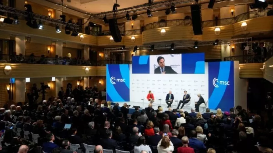 G7 από Διάσκεψη Μονάχου: Στήριξη σε Ουκρανία, κυρώσεις σε Ρωσία και βλέμμα στη Γάζα
