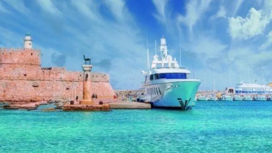 Διαθέσιμες θέσεις για την αθλητική εξόρμηση στη Ρόδο