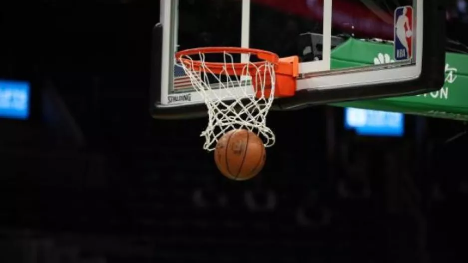 Τα αποτελέσματα του NBA: Tρομακτικοί Καβαλίερς, Πίστονς για... playoffs