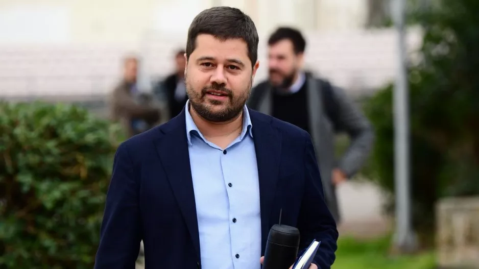 Γκαγκάτσης προς τους διαιτητές: "Αντιμετωπίζεστε άδικα..."