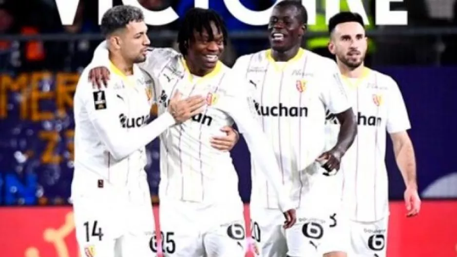 Μεγάλο "διπλό" της Λανς και ξανά σε θέση... Champions League