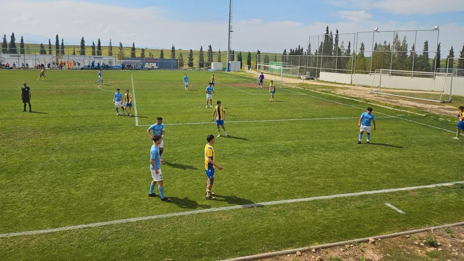 Το ΑΠΟΕΛ το ντέρμπι (Κ16)