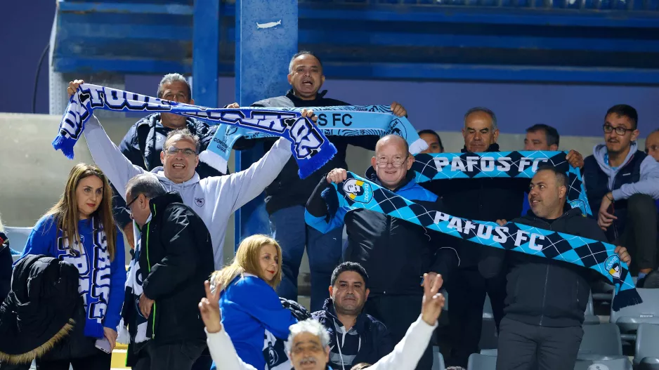 ΦΩΤΟΣ από τις εξέδρες