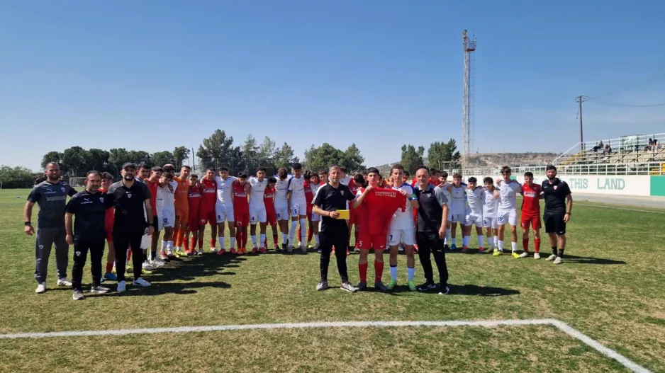 Κίνηση ανθρωπιάς από τη Νέα Σαλαμίνα στην Ανόρθωση!
