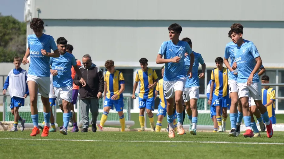 (Πάφος FC/Κ15) Το φωτορεπορτάζ της νίκης με ΑΠΟΕΛ