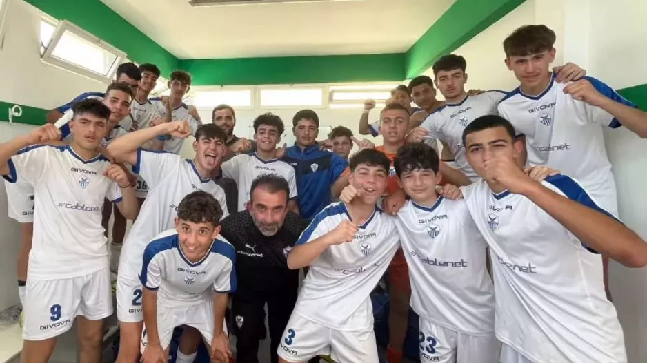 ΝΙΚΗ και... κορυφή!