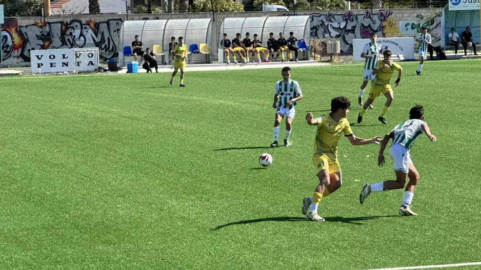 Άνετα οι πράσινοι και +3