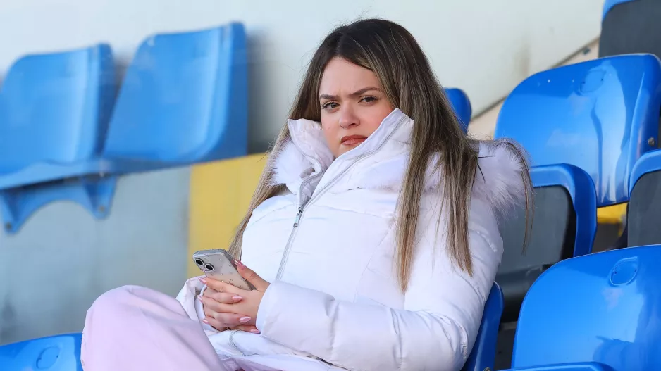 Περίμενε...περισσότερα