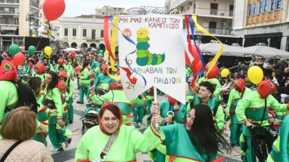Πατρινό Καρναβάλι με 55.000 καρναβαλιστές στους δρόμους!