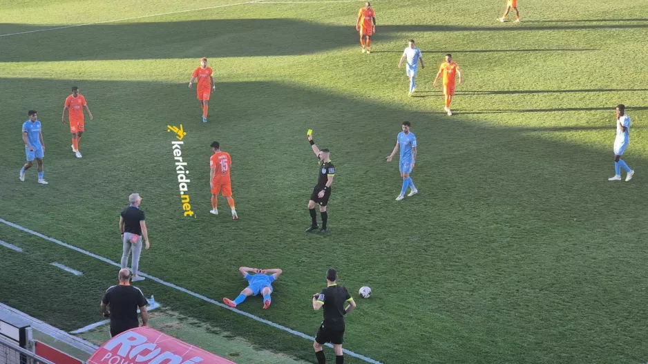 Κι άλλη κίτρινη στον Κάναντι!