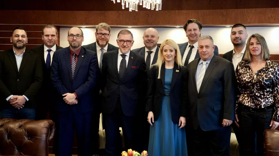 Συνάντηση της AIPS Europe με την Πρόεδρο της Βουλής Αννίτα Δημητρίου