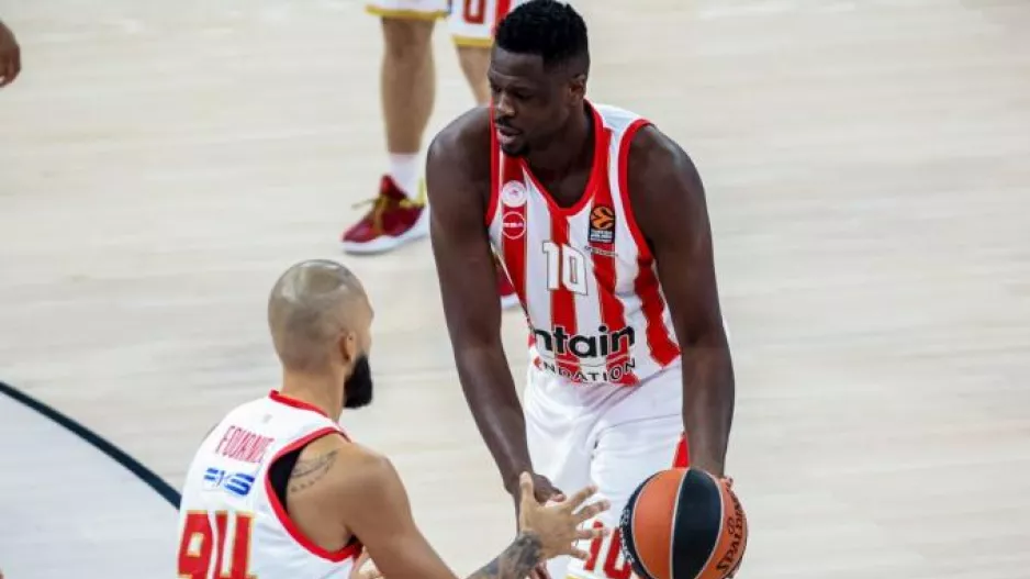 Εκτός για 7-10 μέρες ο Φαλ - Αμφίβολος για Άλμπα ο Φουρνιέ
