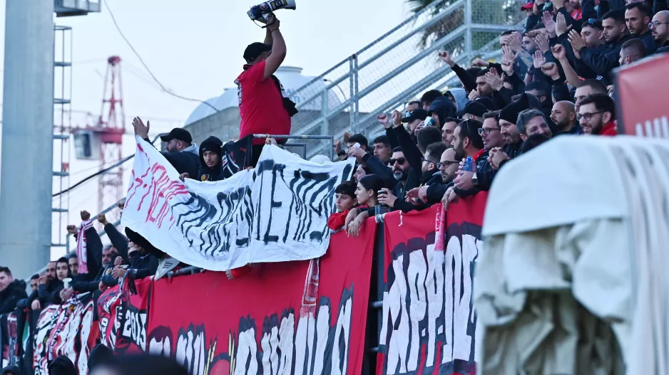 "Δίπλα σου μέχρι το τέλος"