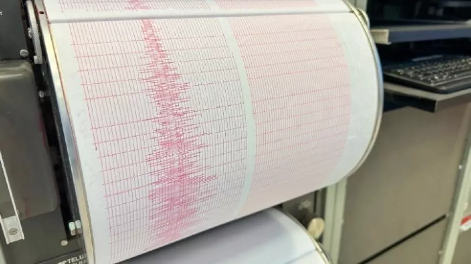 Άγνωστοι βανδάλισαν σεισμολογικό σταθμό στη Σαντορίνη και έκλεψαν απαραίτητο εξοπλισμό