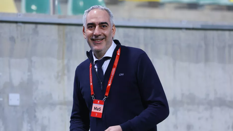 Μάχιμος!