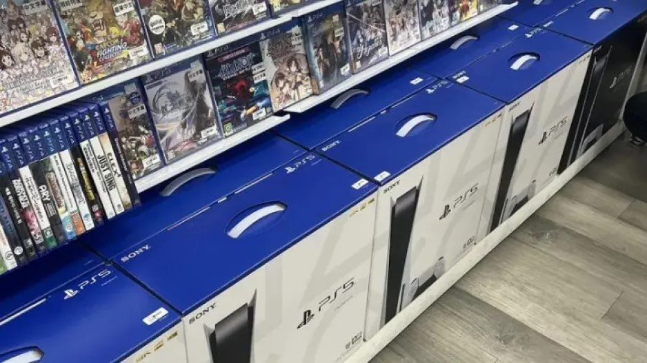 Οι δασμοί του Trump βάζουν σε κίνδυνο τα φυσικά video games!