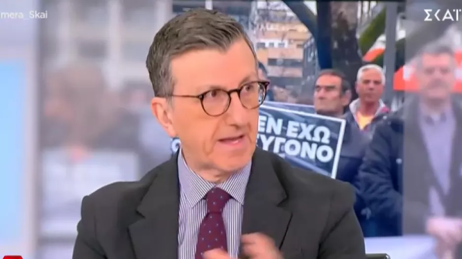 Πορτοσάλτε: «Ποια δολοφονία; Δηλαδή ξεκίνησε ένας σταθμάρχης με έναν μηχανοδηγό να σκοτώσουν 57 ανθρώπους;»
