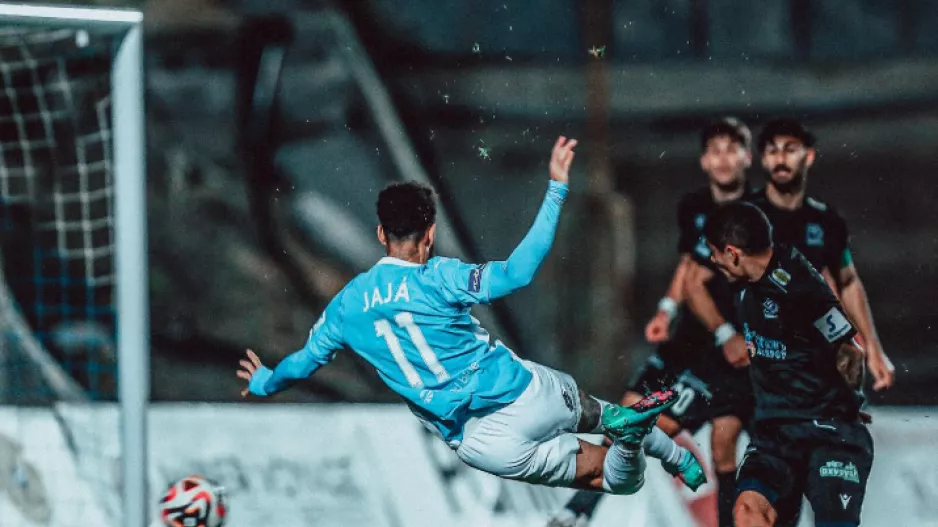Air Jaja...