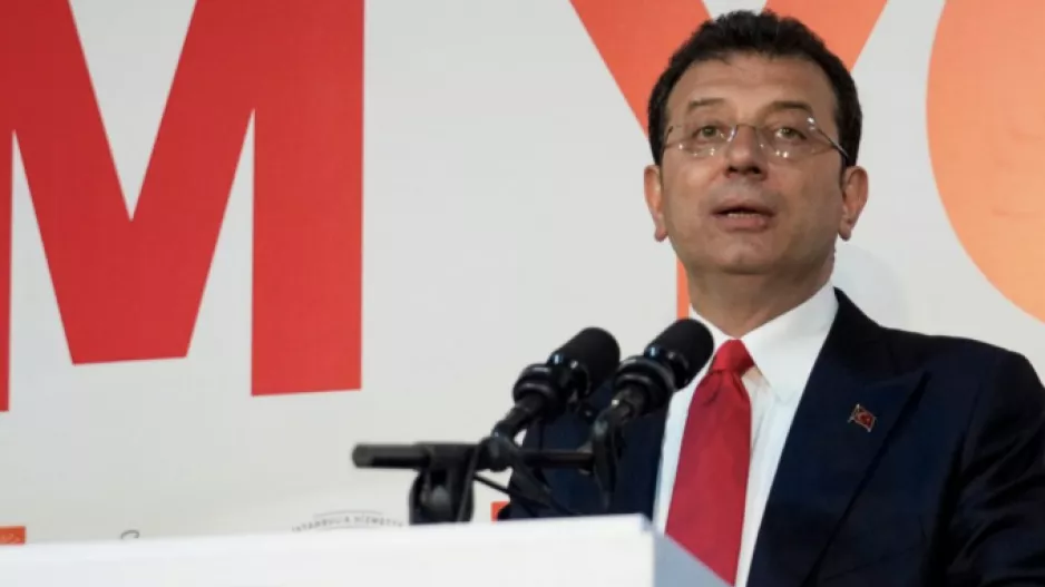 Ιμάμογλου: Το πρώτο μήνυμα μετά την προφυλάκισή του - «Μην χάνετε την ελπίδα σας, δεν λυγίζω»