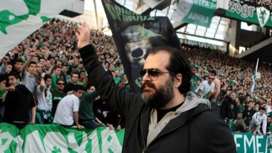 Πατέρας/"Το 2010 οι μέτοχοι είχαμε διαφωνίες και παραιτήθηκα-Δώρισα τις μετοχές μου στον Αλαφούζο"