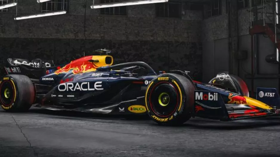 Η Red Bull έκανε επίσημη καταγγελία για τις εύκαμπτες αεροτομές των McLaren και Ferrari