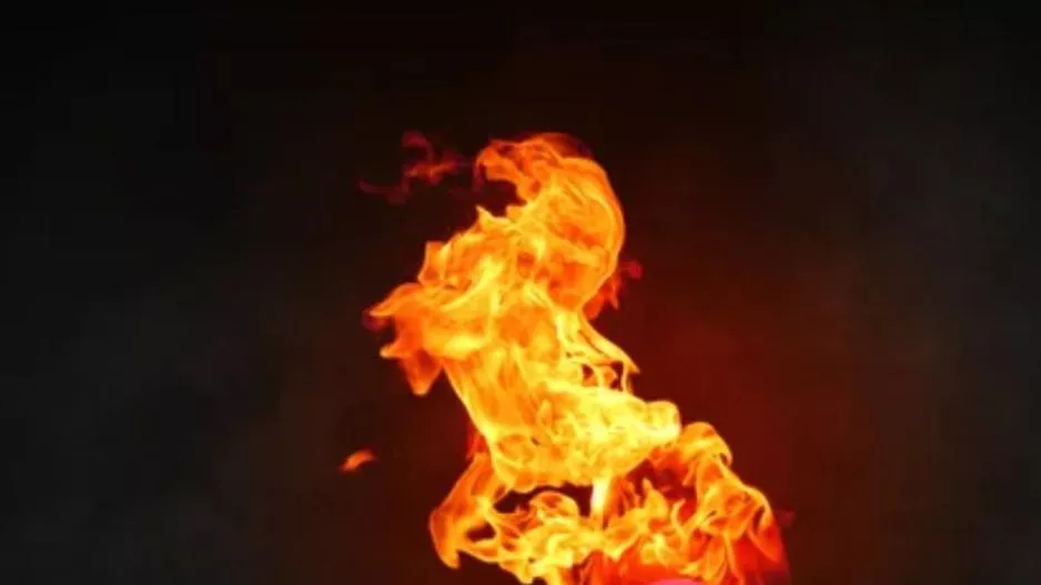 «Oποιος παίζει με τη φωτιά καίγεται»!