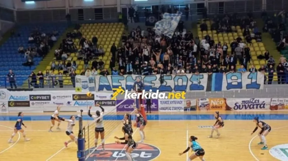 (ΒΙΝΤΕΟ Kerkida) "Γύρω μου φωτιές" οι Απολλωνίστες στο Λευκόθεο