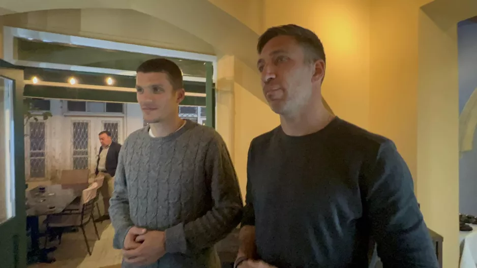 "Η ομάδα αποδίδει πολύ καλό ποδόσφαιρο/Έχει γίνει απίστευτη προσπάθεια"