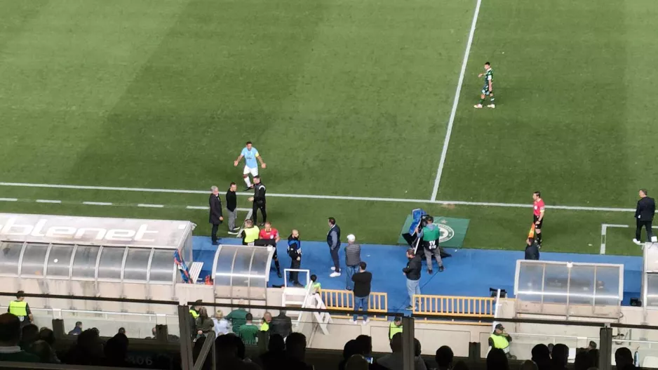 Κόκκινη στον Κίνα μέσω on field review (Τι ισχύει για κύπελλο)