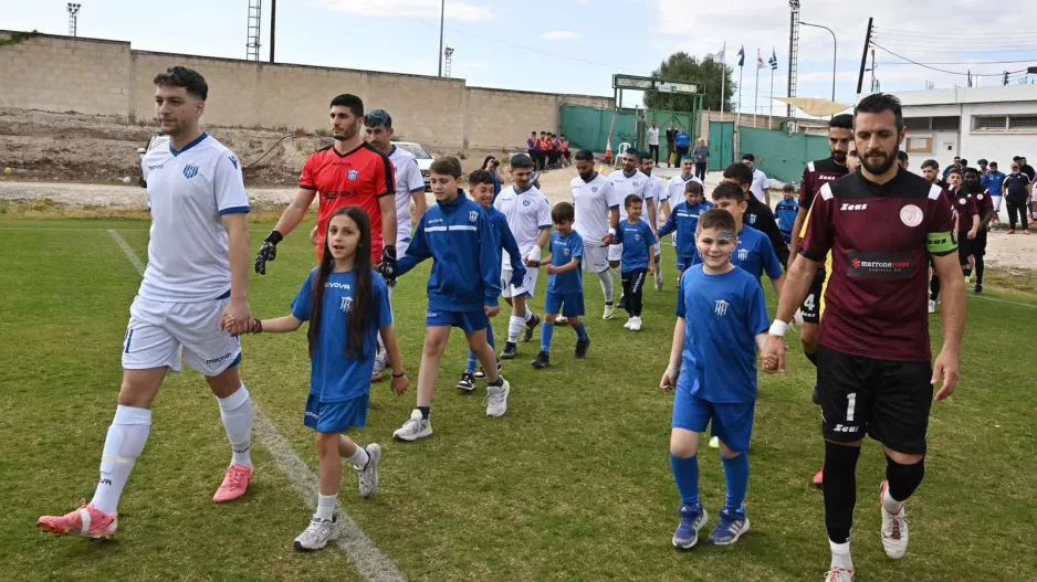 Παιδάκια του Εθνικού έζησαν την εμπειρία συνοδείας ποδοσφαιριστών