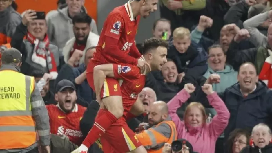 Οι REDS πήραν το ντέρμπι και αγκαλιάζουν το πρωτάθλημα!
