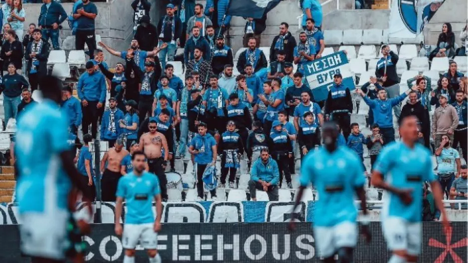 "Συνεχίζουμε, ενωμένοι"