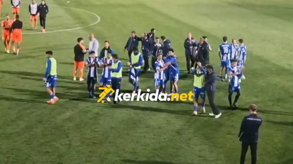 (Βίντεο kerkida) Ζεστό... χειροκρότημα