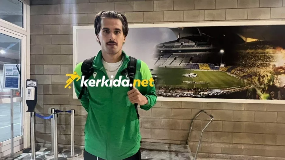Ο σκόρερ... στάση για πόζα στο Kerkida!